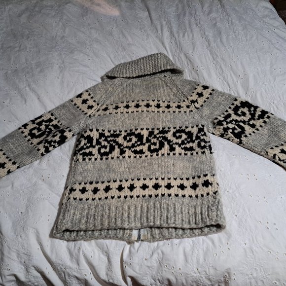 SOLD- Womens Cowichan Sweater (Handcrafted) - Picture 2 of 5